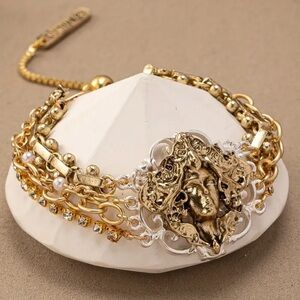 Art nouveau bracelet BUNDLE! 3 for $15 or 4 for $20